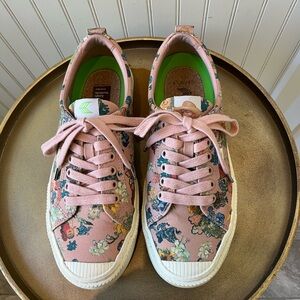 CARIUMA X VAN GOGH MUSEUM SNEAKERS | M-8/W-9.5 | EXCELLENT PRE-OWNED CONDITION